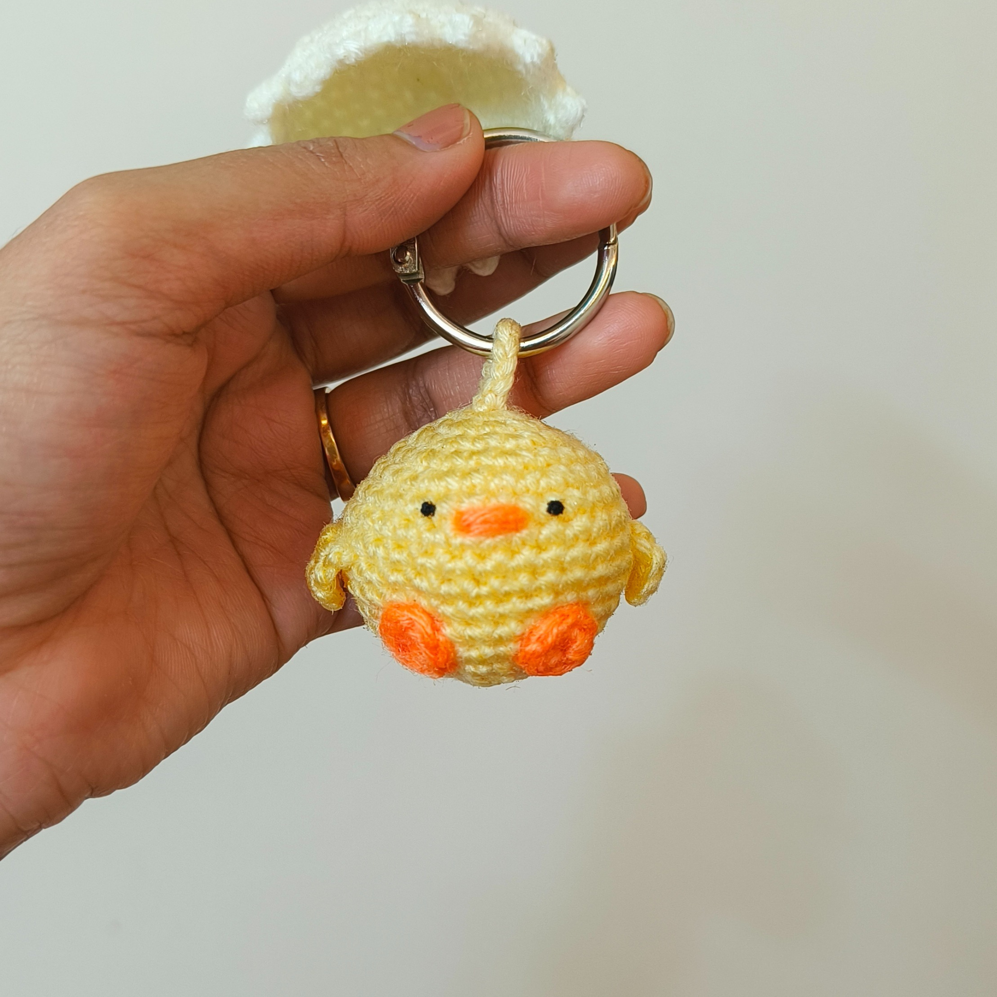 Hatching chick🐣 keychain