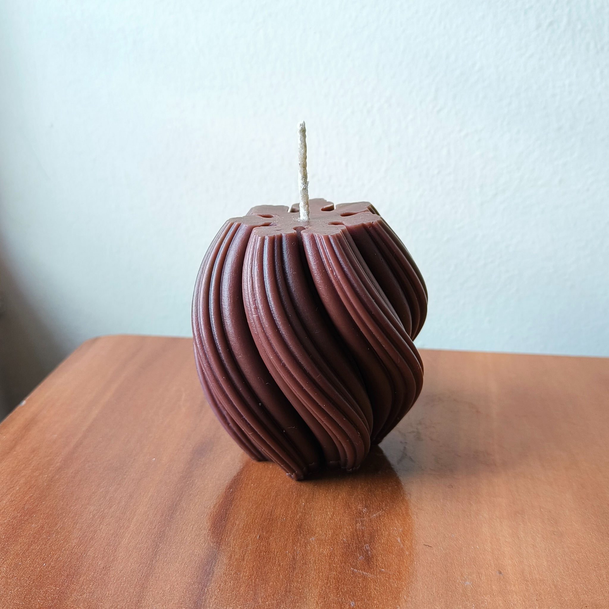 Large Swirl Pillar Candle