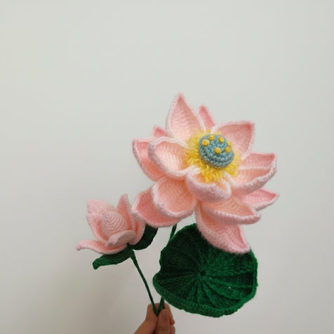Crochet Lotus with bud